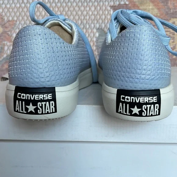 Converse WMNS 156650C
CTAS MODERN OX Chuck Taylor All Star 
PORPOISE/EGRET/EGRET - Picture 14 of 16
